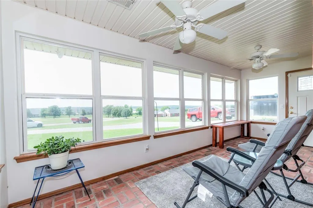 Photo 15 — 880035 S Carey Lane, Chandler, OK 74834