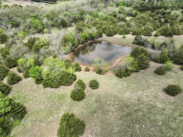 Photo 6 — 850 Road, Kendrick, OK 74079