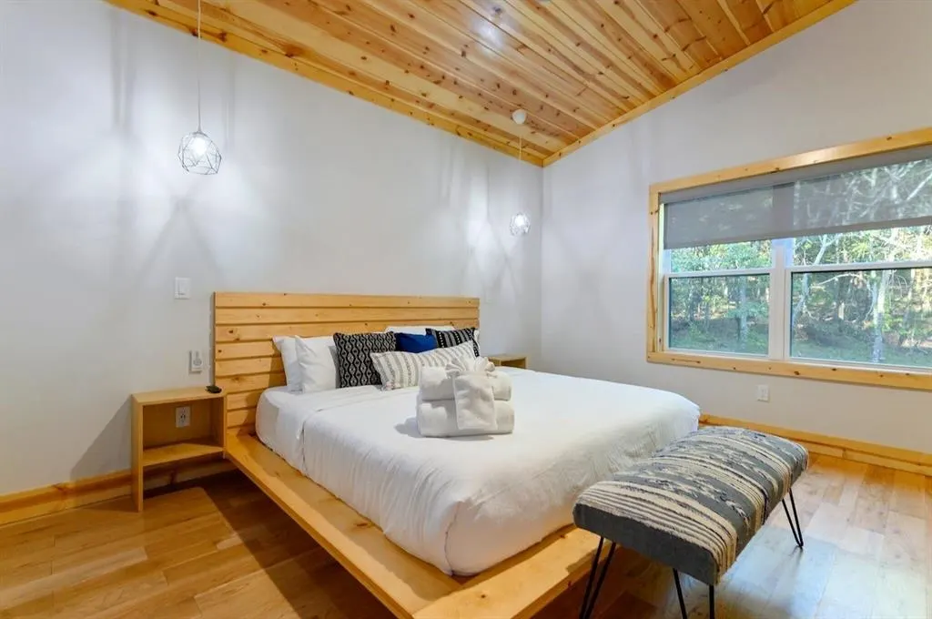 Photo 14 — 639 Woodland Hills Trail, Broken Bow, OK 74728