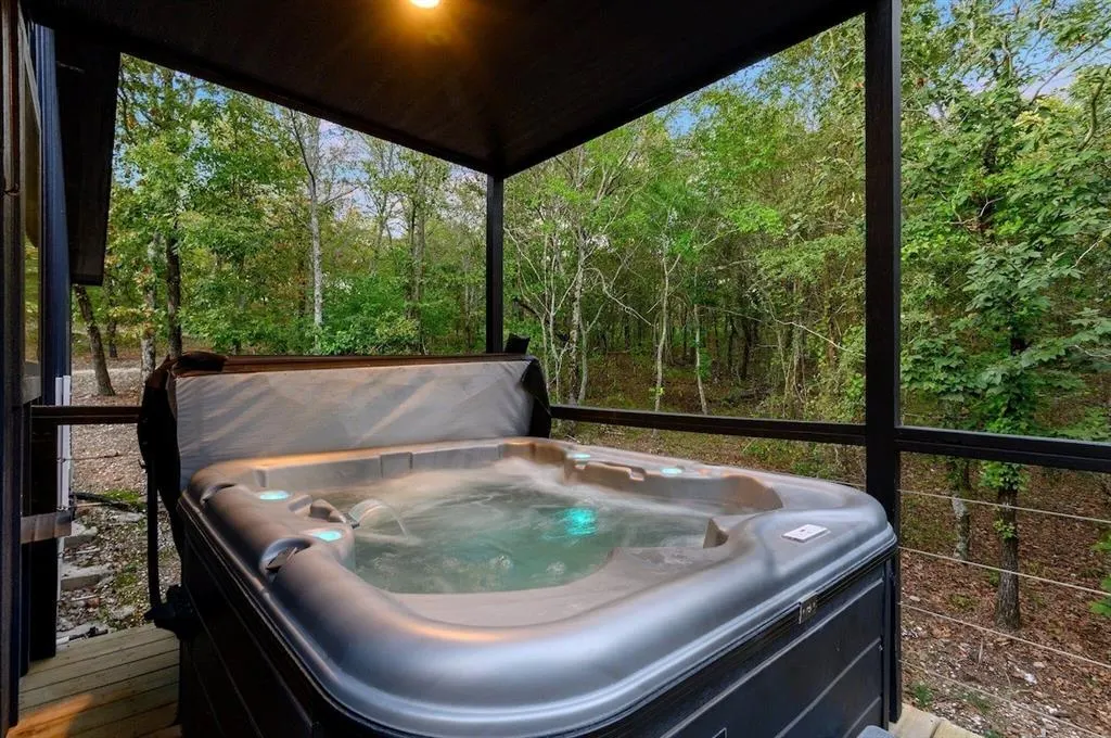 Photo 21 — 639 Woodland Hills Trail, Broken Bow, OK 74728