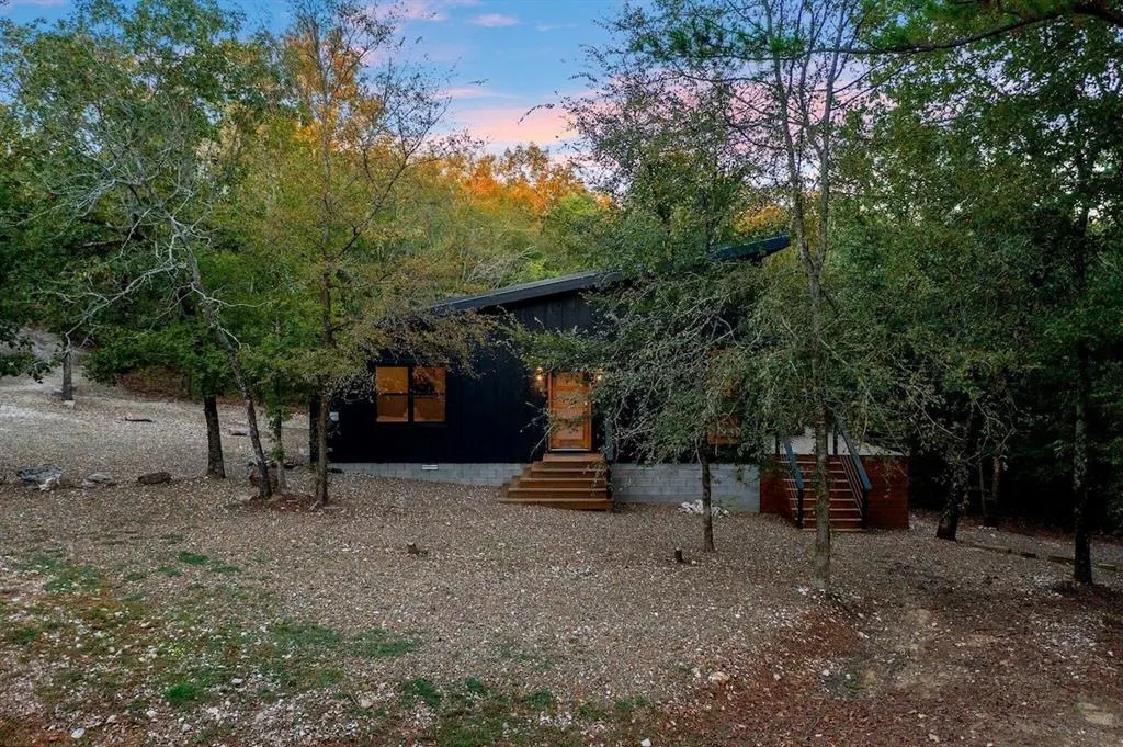 Photo 29 — 639 Woodland Hills Trail, Broken Bow, OK 74728