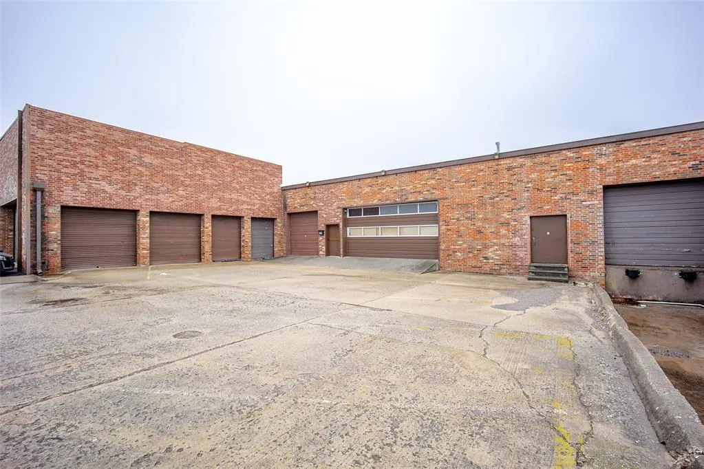 Photo 2 — 824 SE 29th Street, Oklahoma City, OK 73129