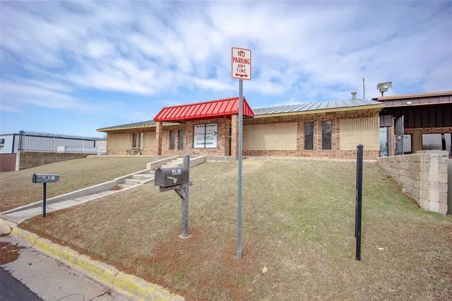 Photo 2 — 835 SE 30th Street B, Oklahoma City, OK 73129