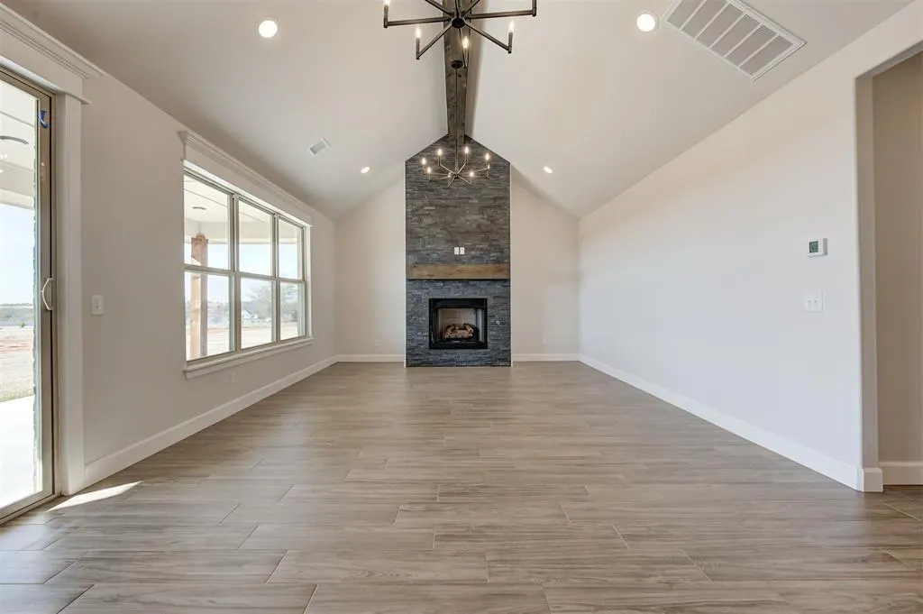 Photo 8 — 2091 Cash Court, Blanchard, OK 73010