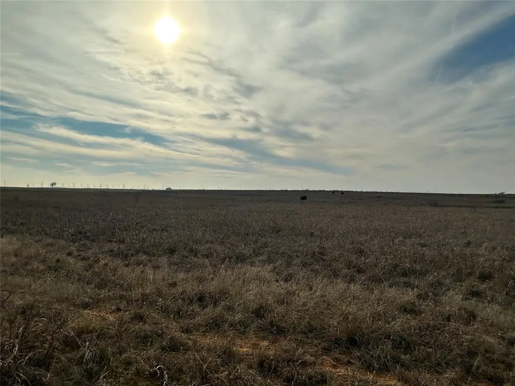 Photo 9 — 3 N Hydro Hills Road, Hydro, OK 73048