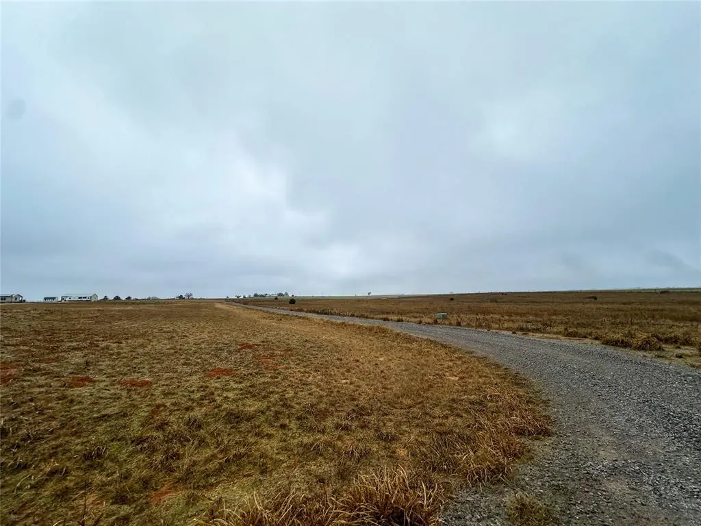 Photo 14 — 3 N Hydro Hills Road, Hydro, OK 73048