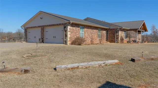 Photo 2 — 38570 Highway 9, Tecumseh, OK 74873
