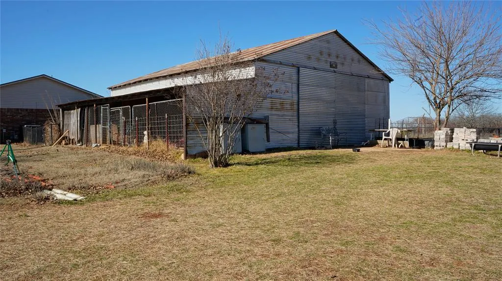 Photo 24 — 38570 Highway 9, Tecumseh, OK 74873