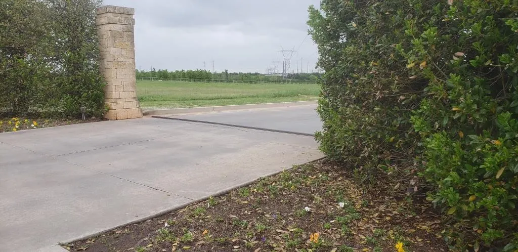 Photo 9 — 7917 NW 158th Street, Edmond, OK 73013