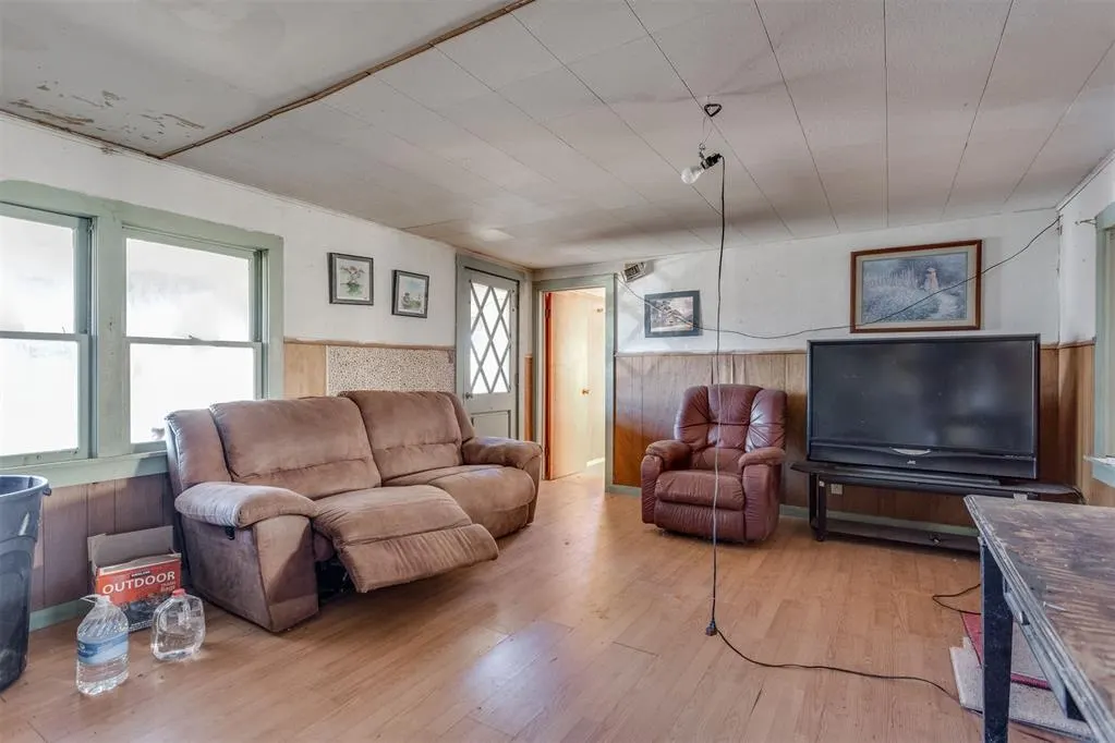 Photo 19 — 21731 E Fifth Street, Hinton, OK 73047