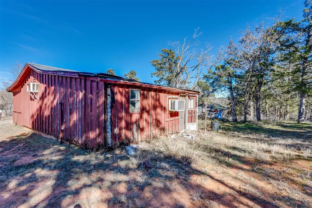 Photo 23 — 21731 E Fifth Street, Hinton, OK 73047