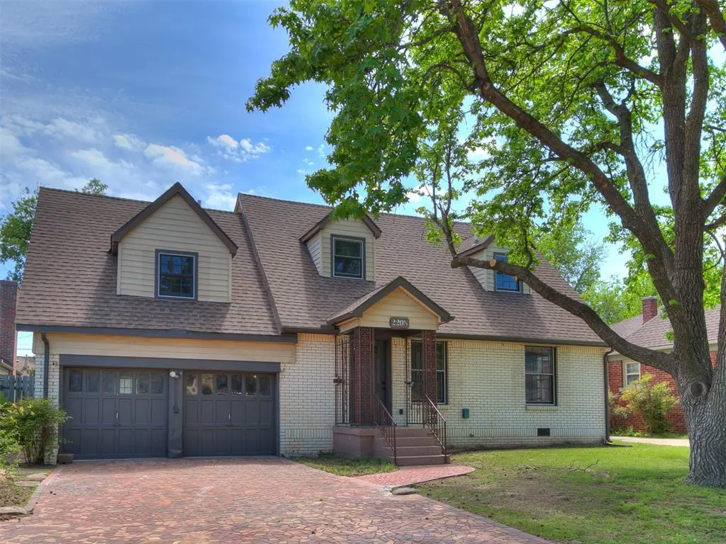 Front exterior — 2208 NW 28th Street, Oklahoma City, OK 73107