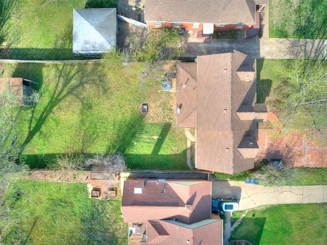 Photo 3 — 2208 NW 28th Street, Oklahoma City, OK 73107