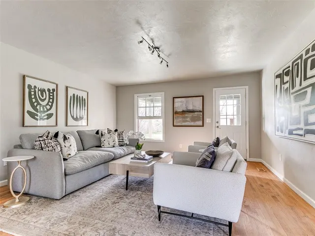 Photo 4 — 2208 NW 28th Street, Oklahoma City, OK 73107