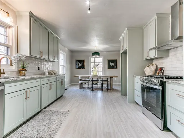Photo 8 — 2208 NW 28th Street, Oklahoma City, OK 73107