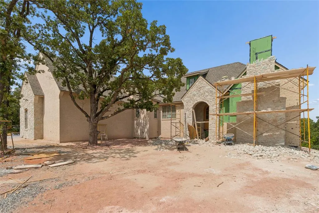 Photo 2 — 11917 Venando Court, Arcadia, OK 73007