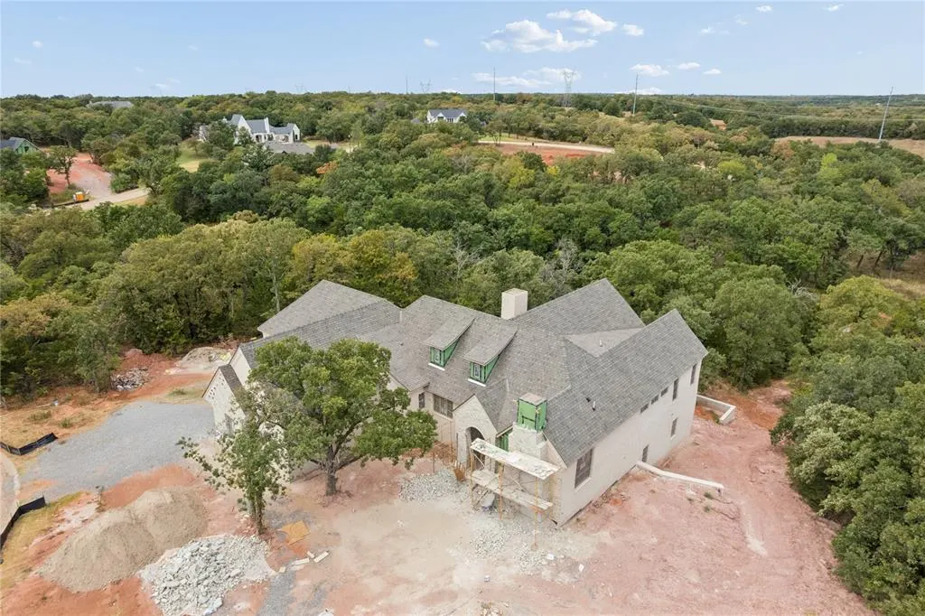 Photo 5 — 11917 Venando Court, Arcadia, OK 73007