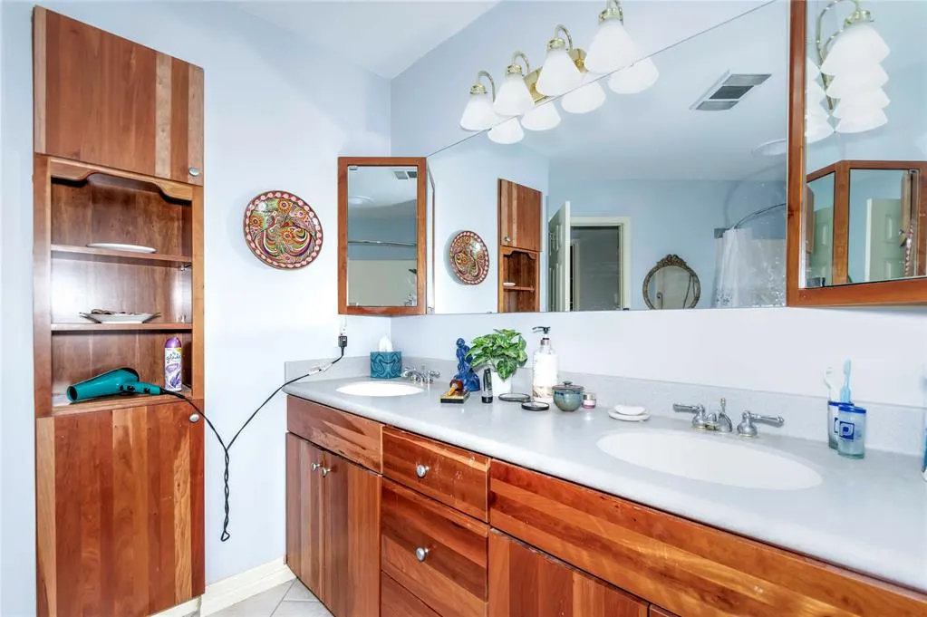 Photo 20 — 1901 E 15th Street, Chandler, OK 74834