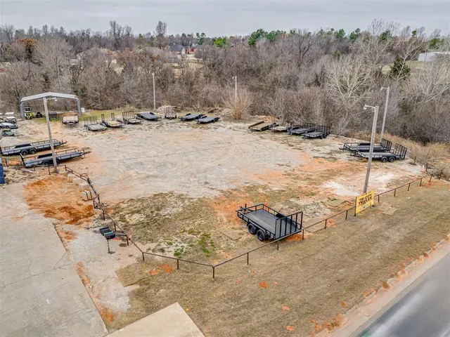 Photo 8 — 2608 NW 32nd Street, Newcastle, OK 73065