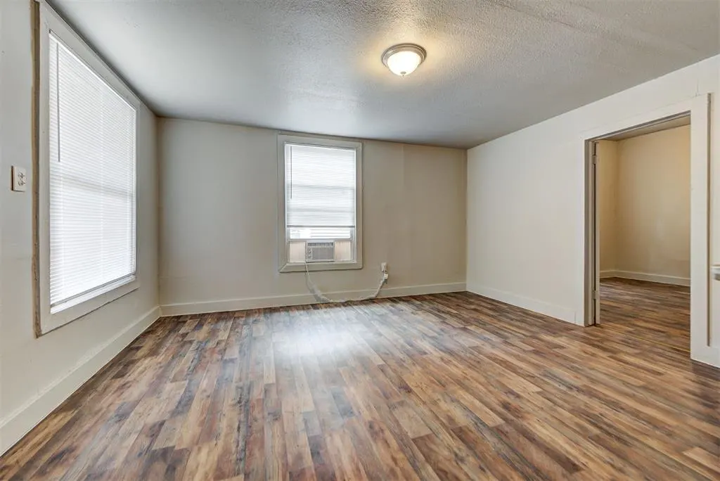 Photo 13 — 1315 NW 7th Street, Oklahoma City, OK 73106
