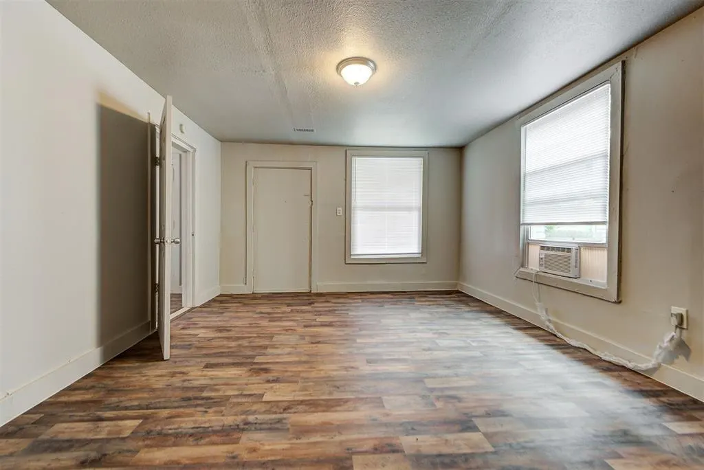 Photo 15 — 1315 NW 7th Street, Oklahoma City, OK 73106