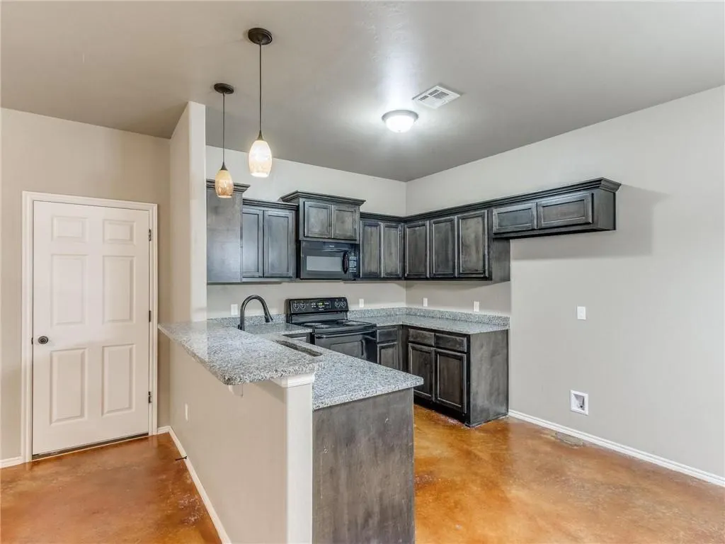 Photo 35 — 805 Aspen Drive, Kingfisher, OK 73750