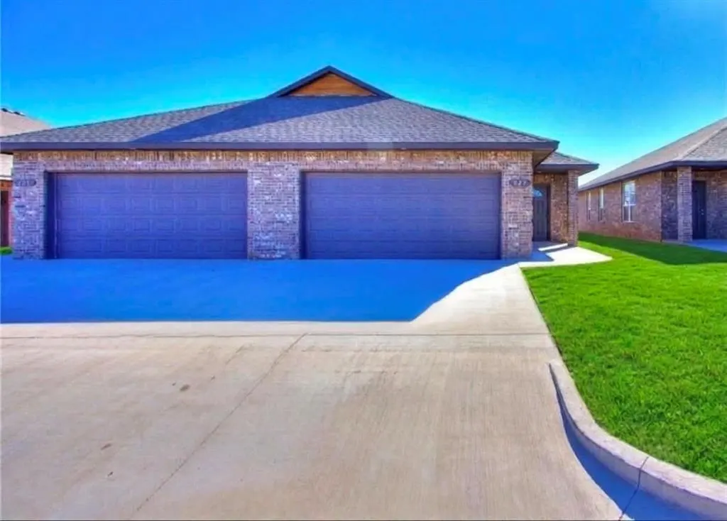 Photo 5 — 805 Aspen Drive, Kingfisher, OK 73750