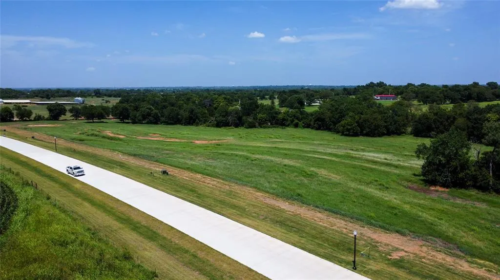 Photo 4 — 3320 Hermosa Drive, Newcastle, OK 73065