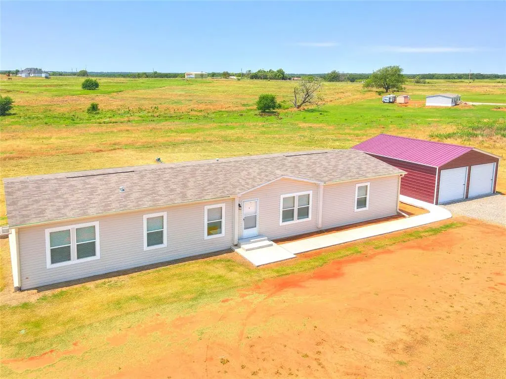 Photo 4 — 21253 Southerland Drive, Blanchard, OK 73031