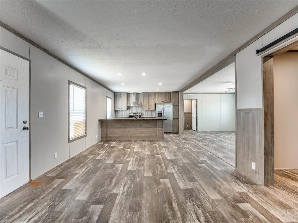 Photo 9 — 21253 Southerland Drive, Blanchard, OK 73031