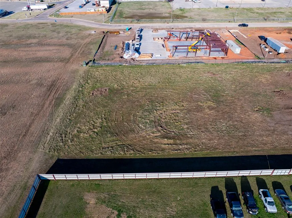 Photo 10 — 1904 E Highway 66 Highway, El Reno, OK 73036