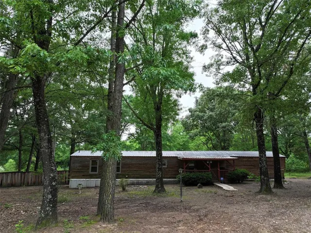 Photo 5 — 2260 Old Military Road, Broken Bow, OK 74728