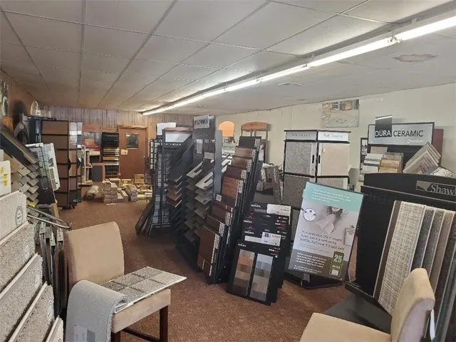 Photo 8 — 507 W Broadway Street, Okemah, OK 74859