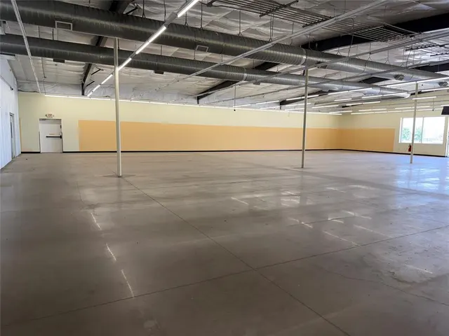 Photo 4 — 215 E 1st Street, Granite, OK 73547