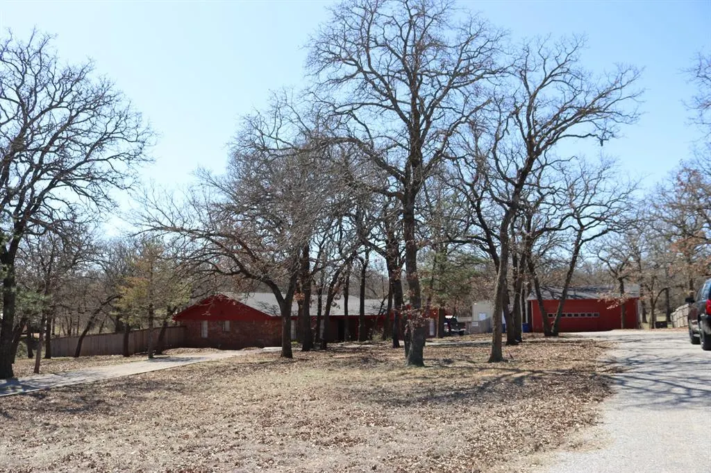 Photo 2 — 4835 Odom Drive, Duncan, OK 73533
