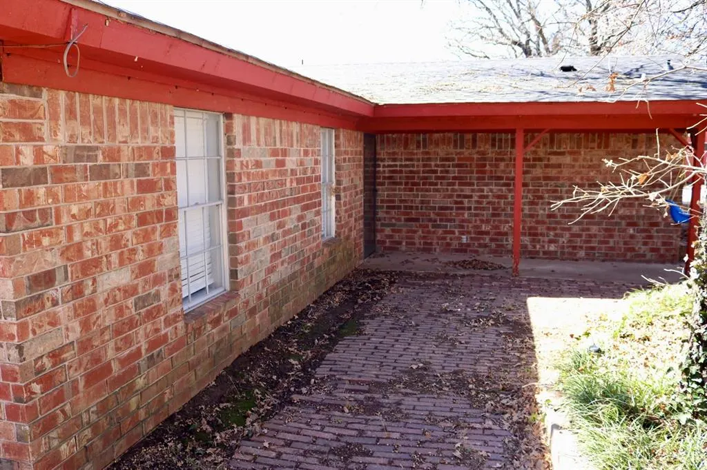 Photo 5 — 4835 Odom Drive, Duncan, OK 73533