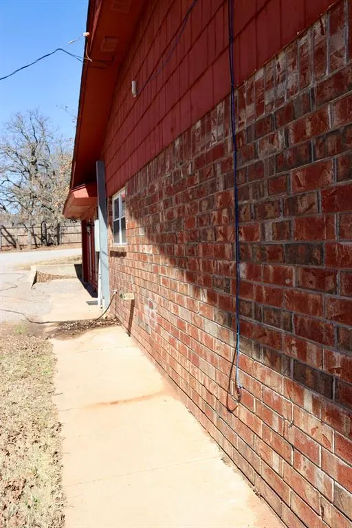Photo 10 — 4835 Odom Drive, Duncan, OK 73533