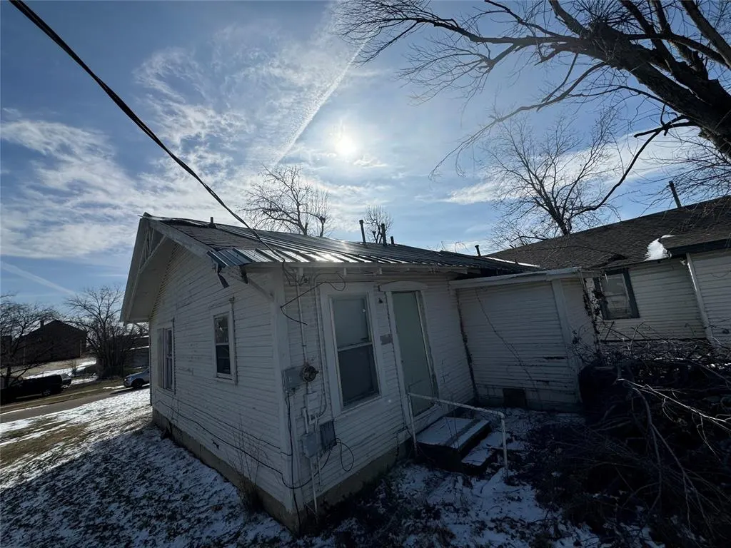 Photo 10 — 313 N Park Street, Seminole, OK 74868