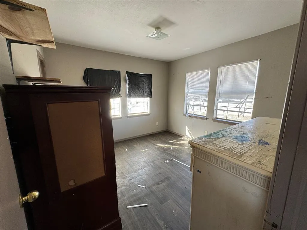 Photo 17 — 100 Jefferson Street, Seminole, OK 74868