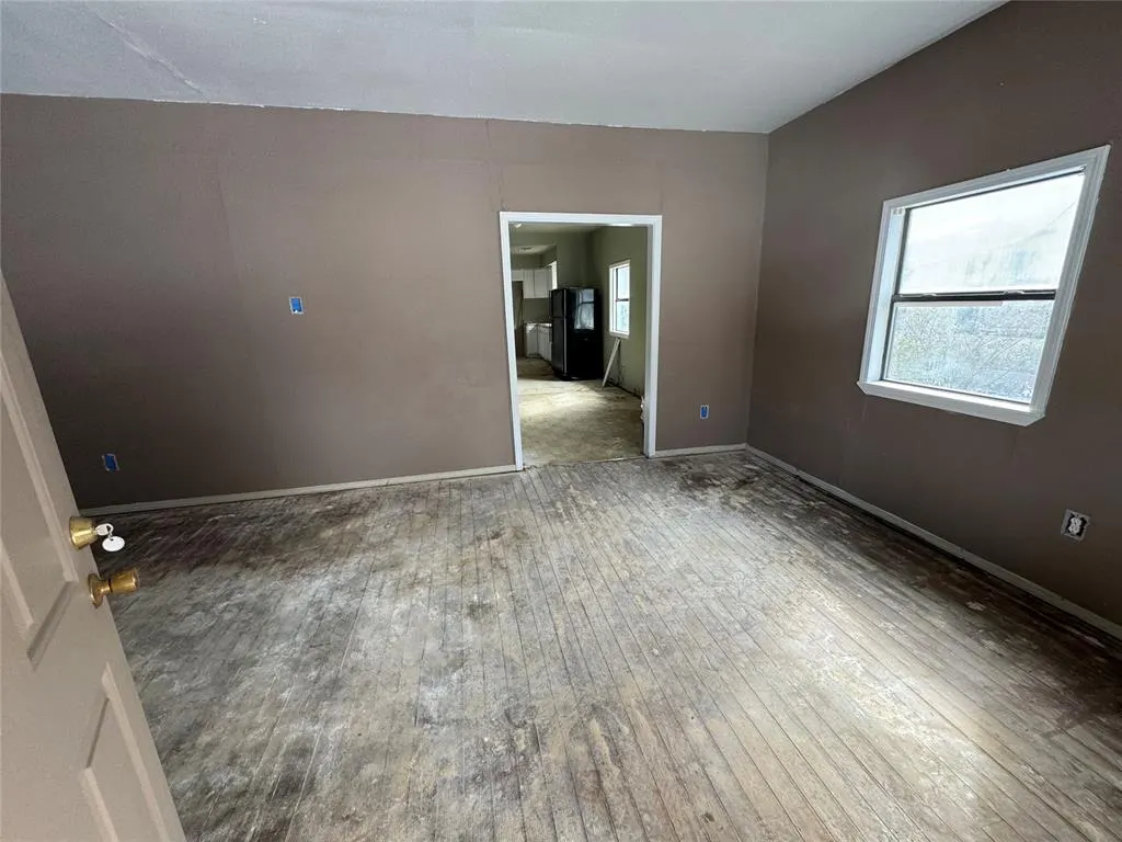 Photo 8 — 1120 Eureka Street, Seminole, OK 74868