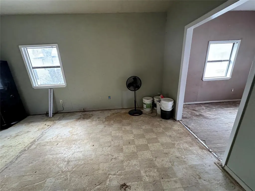 Photo 14 — 1120 Eureka Street, Seminole, OK 74868