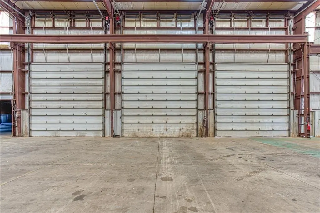 Photo 13 — 701 S Eastern, Elk City, OK 73644