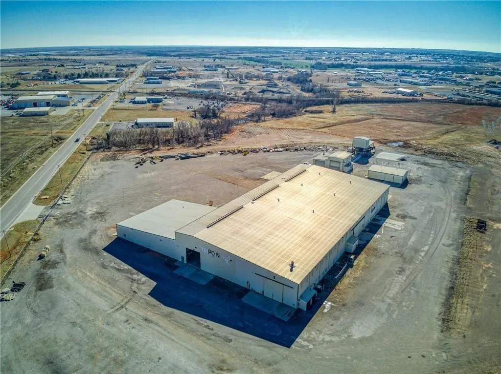 Photo 18 — 701 S Eastern, Elk City, OK 73644
