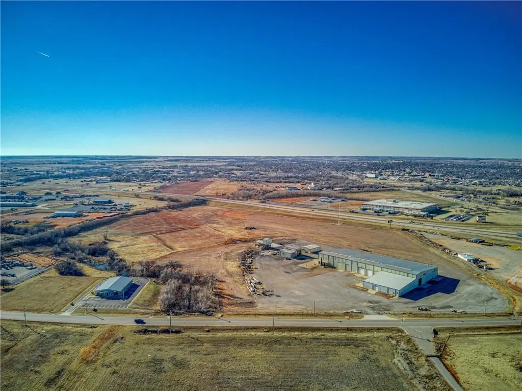 Photo 27 — 701 S Eastern, Elk City, OK 73644