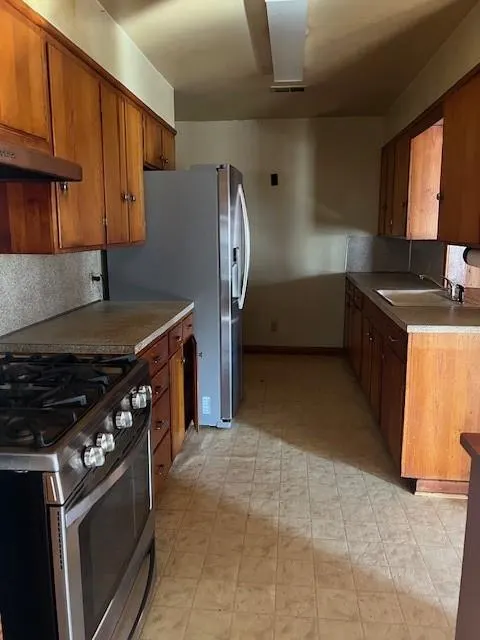 Photo 4 — 1800 Sunset Drive, Altus, OK 73521