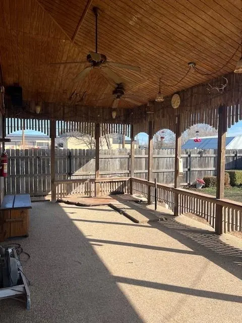 Photo 17 — 1800 Sunset Drive, Altus, OK 73521