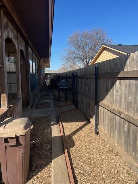 Photo 18 — 1800 Sunset Drive, Altus, OK 73521