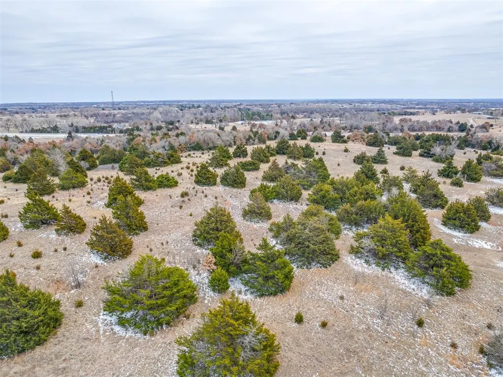 Photo 23 — 1075 S Morgan Road, Blanchard, OK 73010