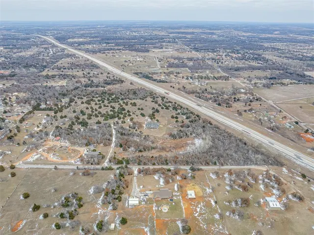 Photo 7 — 1075 S Morgan Road, Blanchard, OK 73010