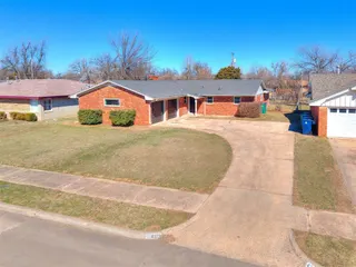 Sold home at 4329 NW 44th Street